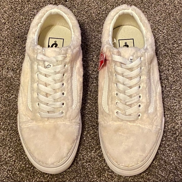 faux fur vans